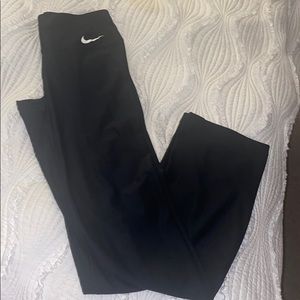 yoga pants black